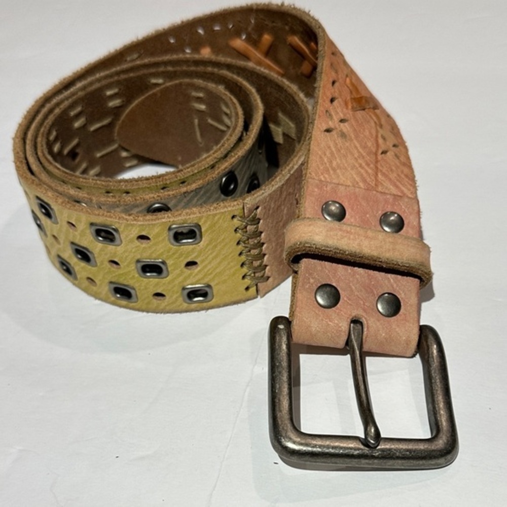Fossil patchwork green/pink/blue Belt with grommets and embroidery 31-36”